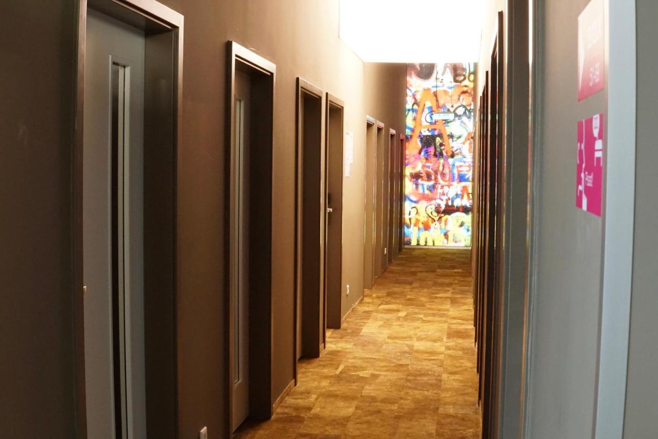 BoxHotel Hannover Eksteriør bilde